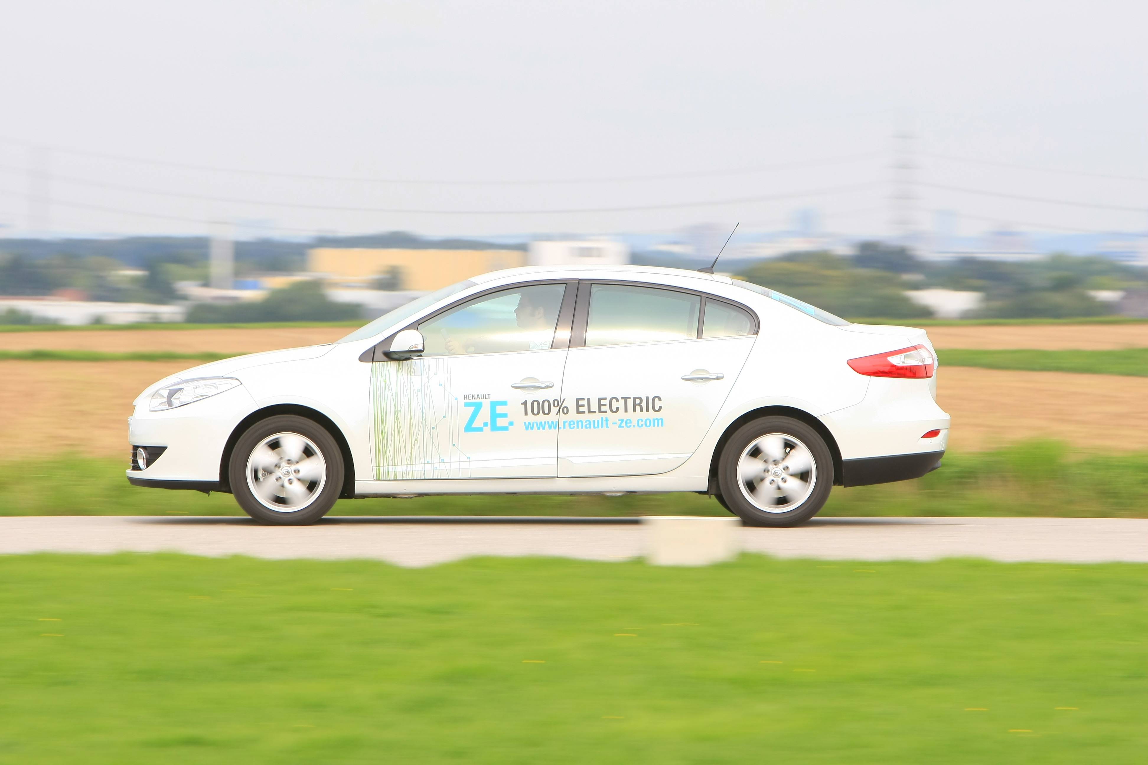 Renault Fluence ZE Renault Fluence ZE